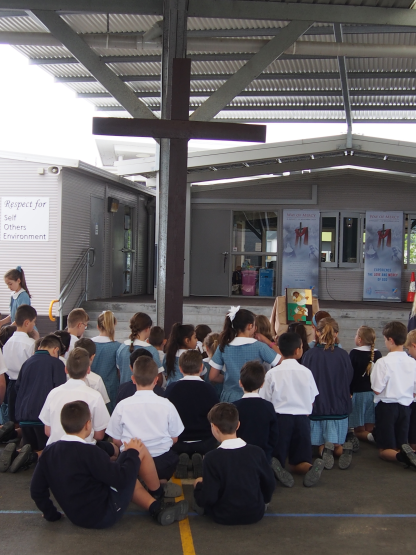 Students in Year 4 spending some alone time reflecting on where they see the face of God. 